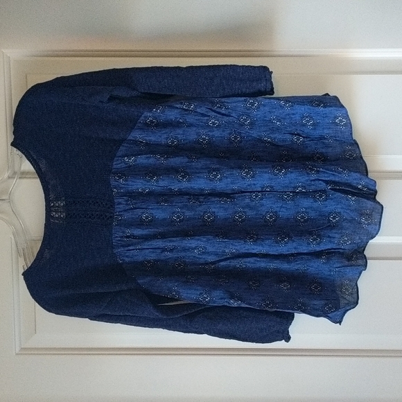 SALE 2/$6 Lucky Sweater - Picture 4 of 5